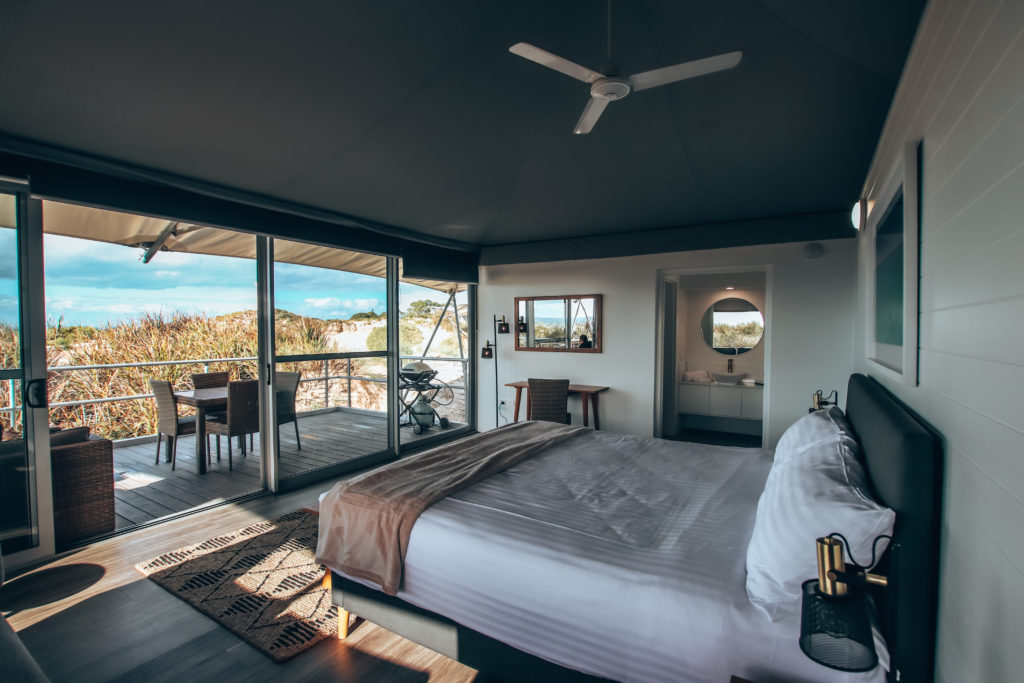 Spacious and luxury tent at Discovery-Rottnest Island 