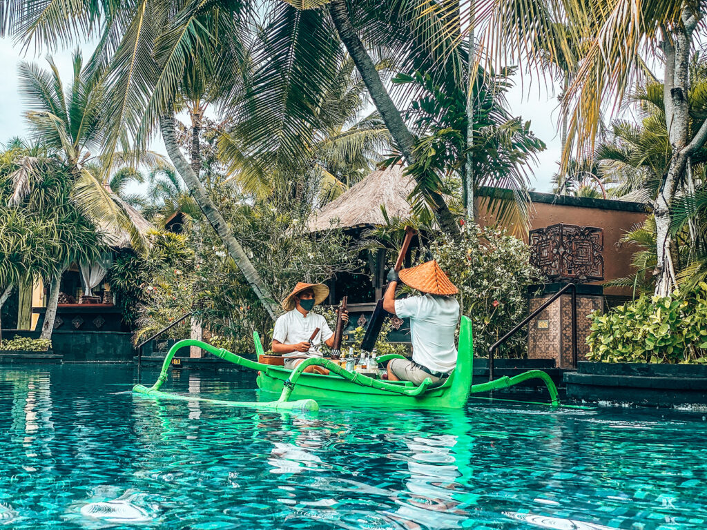 Luxury holidays at the St.Regis Bali