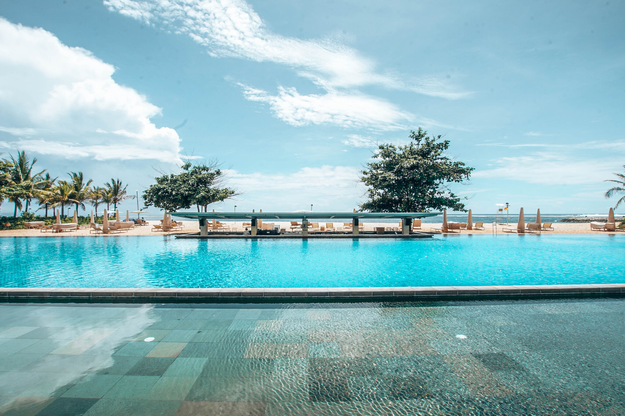 OUTSTANDING ESCAPE TO MULIA BALI - The Honey Dreamers